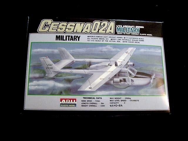 ARII CESSNA 02A MILITARY 1/72 MODEL AIRPLANE  