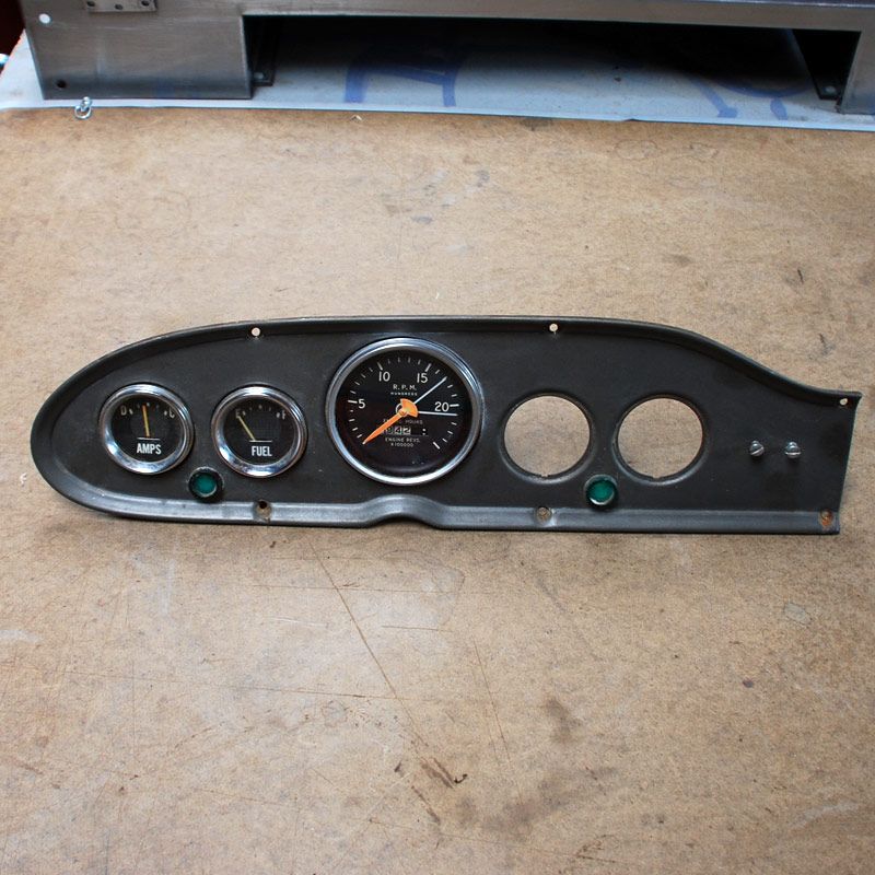 International Harvester Travelall 63 68 gauges cluster  