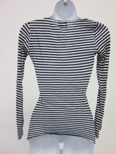 Condition This pre owned Scoop NYC top is in great condition.