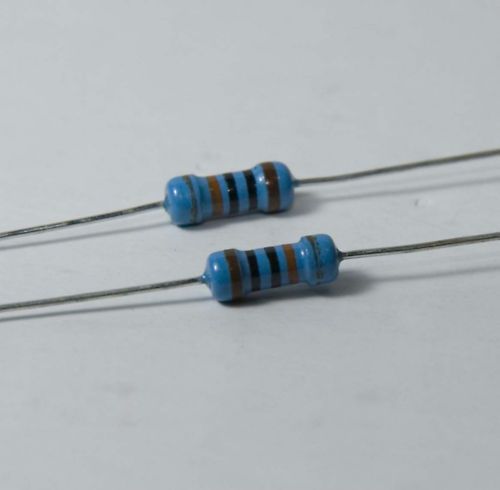 100 pcs 100 ohm 100 Metal film 1% Resistor 1/4W  