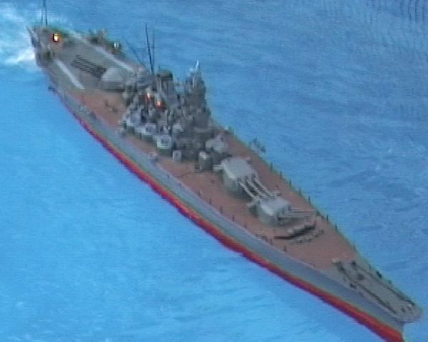 IJN YAMATO 1/200 NICHIMO RC+gebaut BUILT ON DEMAND  