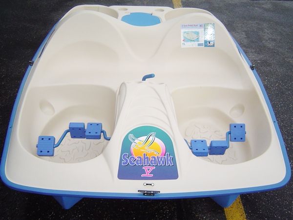 Seat Pedal Paddle Boat Sun Dolphin Sea Hawk with Warranty  Scratch 