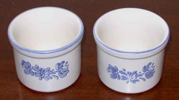 Pfaltzgraff Custard Cup Crocks YORKTOWNE  