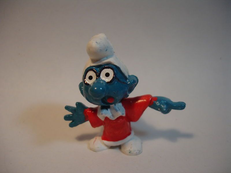 O55 Fake Smurf JUDGE RARE Peyo Germany Schtroumpf  