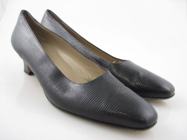 SALVATORE FERRAGAMO Black Mock Crok Heels Pumps Sz 10  