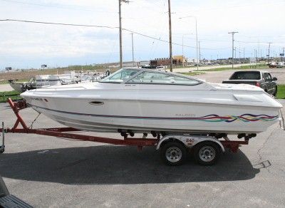 1995 Thunderbird Falcon 2270 Boat Hull Only Made by Formula NO MOTOR 