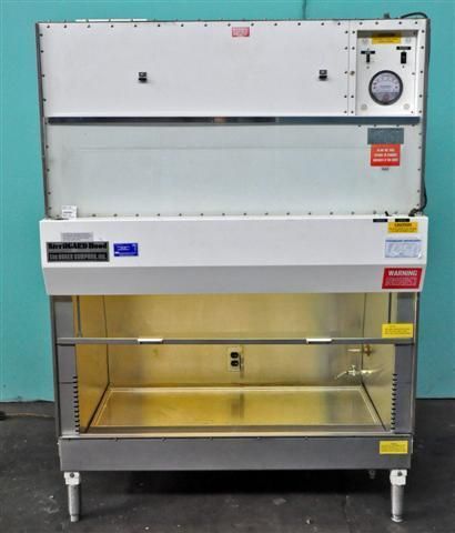 STERILGARD VBM 400 BIOLOGICAL SAFETY HOOD (CABINET)  