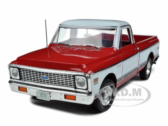   scale diecast model car of 1972 chevrolet c 10 cheyenne pickup truck