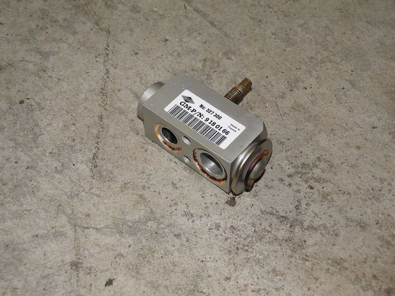 Saab 9 3 AC Expansion Valve. 2003 2010  