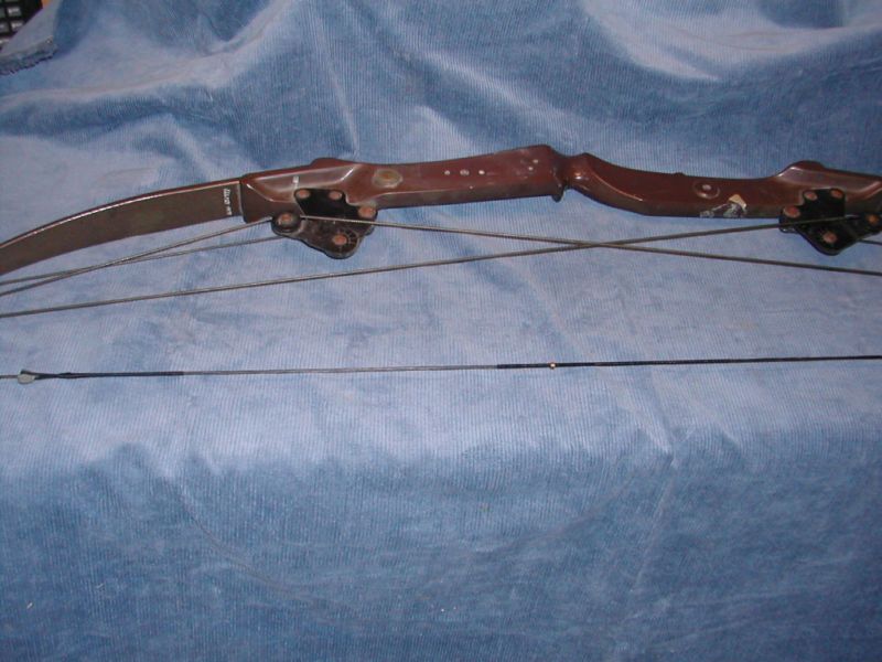 1976 FRED BEAR COMPOUND BOW VINTAGE  