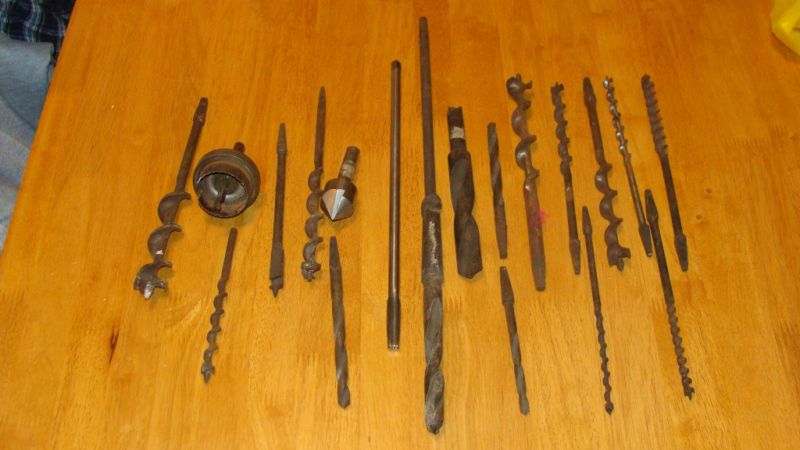 Lot of 19 Various Drill Bits 5 and 17 Long  