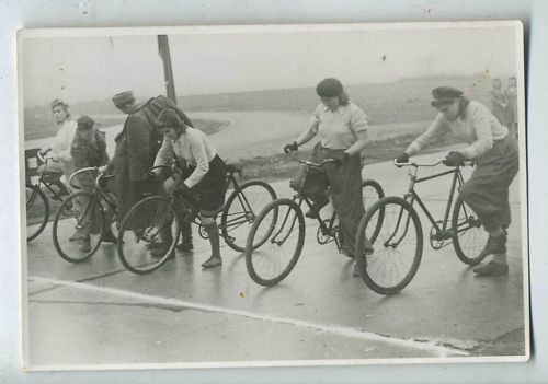 CYCLing BICYCLE woman real old photo  