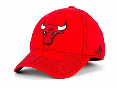 ADIDAS NBA TEAM COLORS TACTEL FLEX FIT BASKETBALL HAT  CHICAGO BULLS 