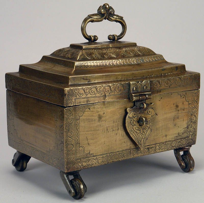 05876 Indian Brass Money Box on Wheels 19th C. India  