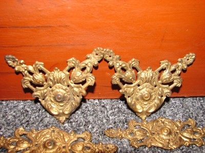 Antique Vintage Ornate Decorative Mantel Clock Pieces  