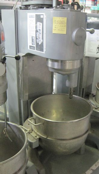 HOBART 80 QUART ALL PURPOSE DOUGH MIXER 6338 pretzel, restaurant 