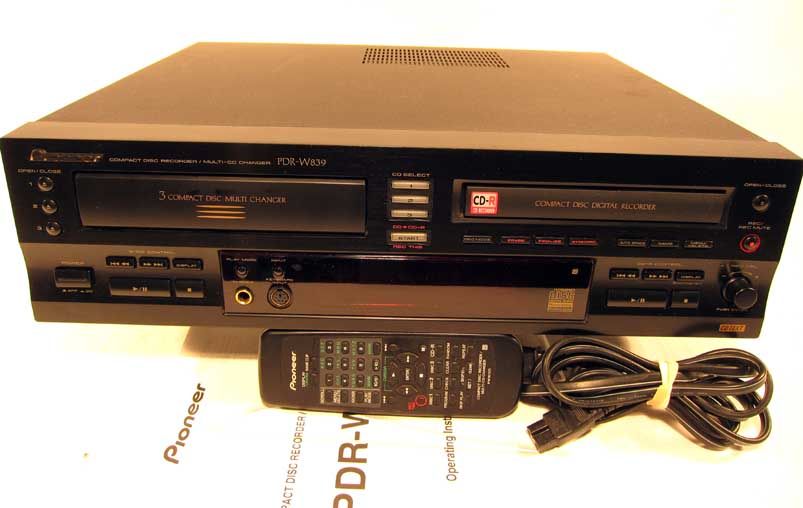 Pioneer PDR W839 4 Disc CD Player Recorder Duplicator Burner CD R Text 