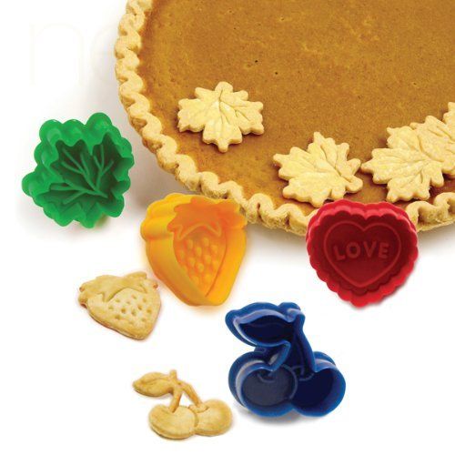 NORPRO SET OF 4 PIE TOP CUTTERS CUT OUT PATTERNS CRUST HEART CHERRY 