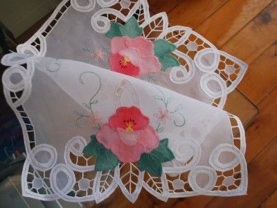 Applique Rose Batten Sheer Doily /Table Mat/Tray Cloth  