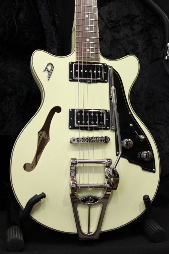 BRAND NEW DUESENBERG STARPLAYER TV FULLERTON W/CASE  