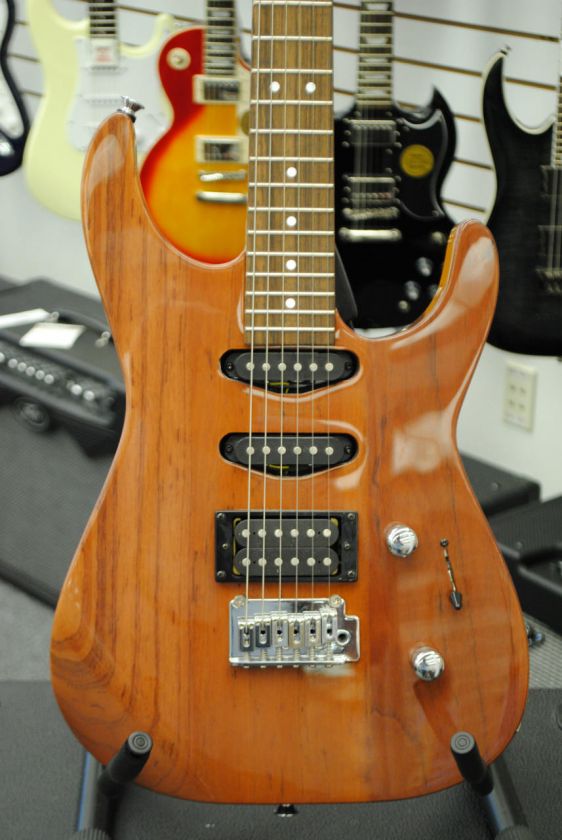 The 2008 Jackson JS20 Dinky is an electric guitar that features a 22 