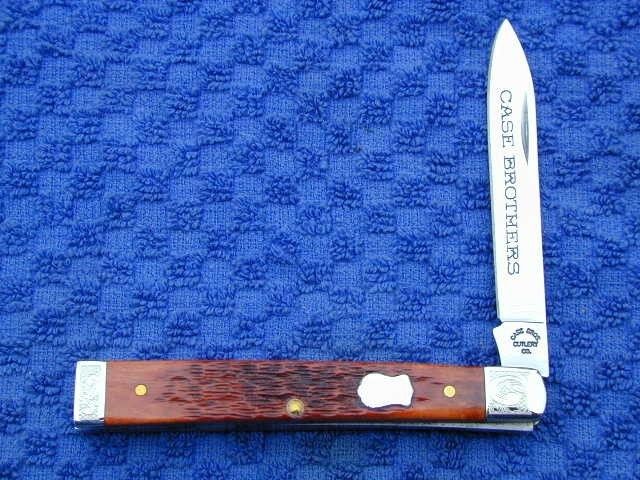 CASE BROTHERS XX DOCTOR SCROLLED MINT SET ENGRAVED KNIFE BADGE SHIELD 