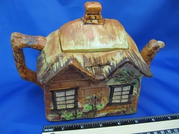 Old Price Bros.Ye Olde Cottage WareTea Pot c1940 Engl  